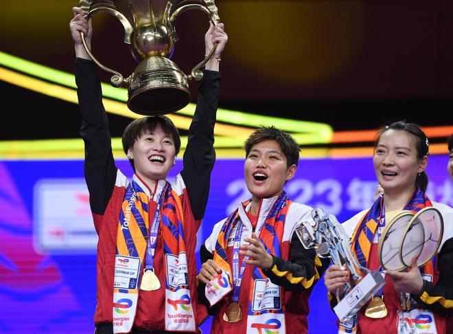 国羽3比1力克韩国第14次亲吻苏迪曼杯Bsport体育平台登录首次四连冠！(图4)
